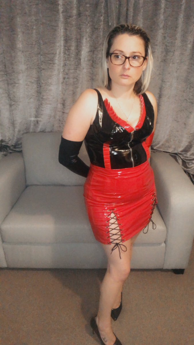 Evening all, I’ve not been on Twitter for a few days as I needed some time off of the screens! We are not even half way through the week and I need  a bottle of wine or gin... #PVC #shinebright #sassy #sexy #GEM #blackandred #skirt #GlassesGirls #BringBackMySmile #bringmewine