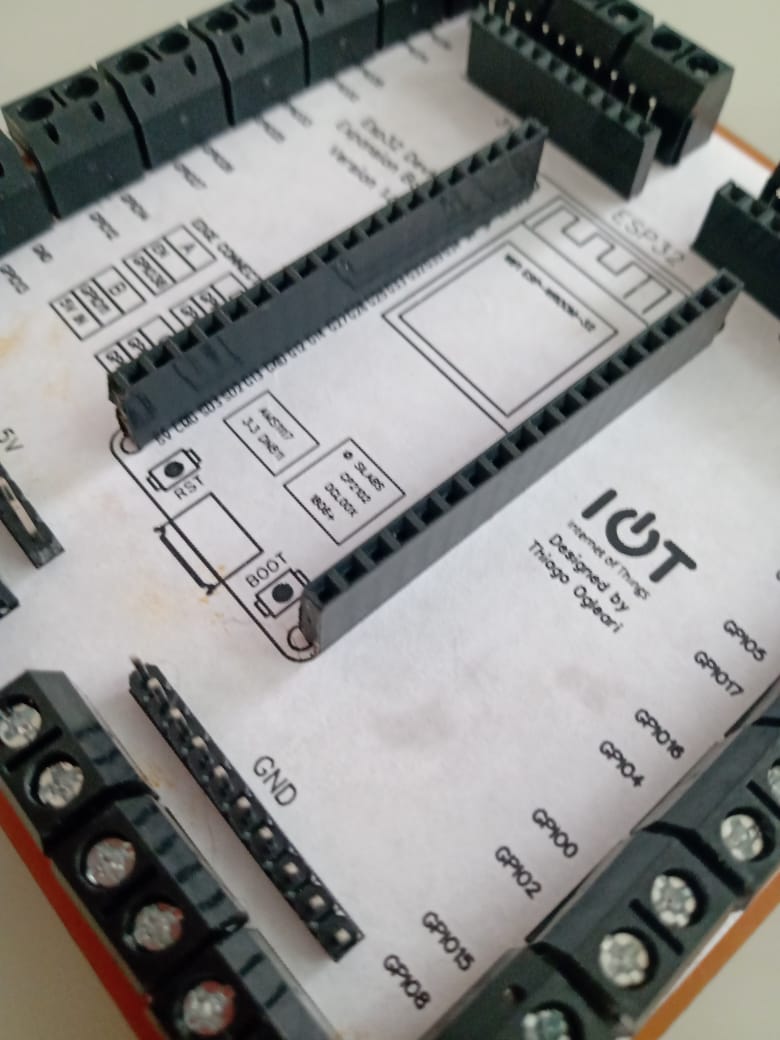 GG_Technician's tweet photo. My homemade Esp32 Expansion Board. For my home automation. First Version.😃

#esp32 #iot #easyeda #maker #prototype https://t.co/25qENrf8h8