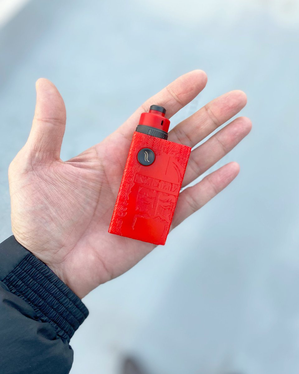junya8971's tweet photo. Finn x Phenom
••••••••
•
•
•
Mod by Optimist Mods
RDA by Haku Engineering
💥💥💥💥💥💥
#optimistmods #finn #hakuengineering #hakuohenom #squonklife #vapelife #vapeon #vape #vapers #vapelove #vapefam #vapefriends #vapeporn #worldwidevapers #vapephotography #junya8971 https://t.co/S3bfkN5r2P