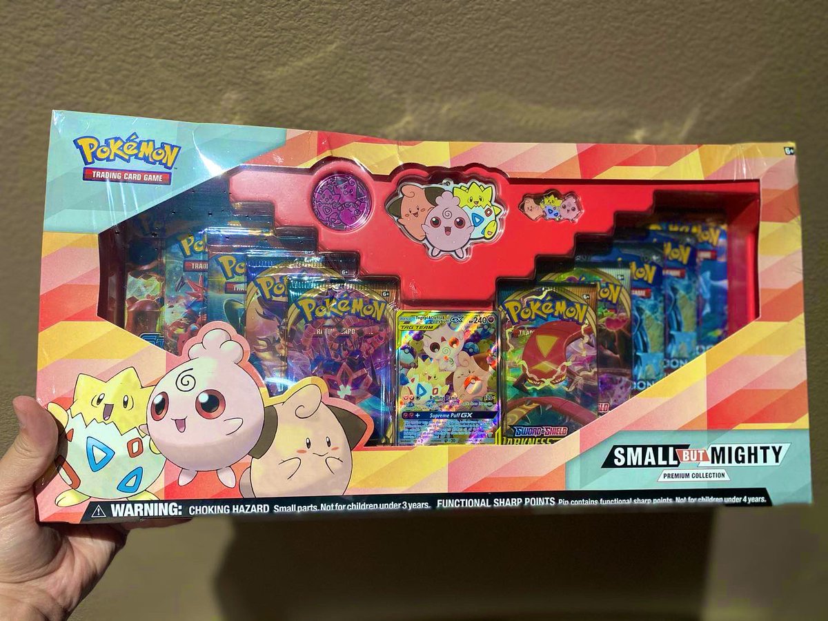 PokemonPulls's tweet photo. Couldn’t resist the box and promo card. Pulls weren’t very kind but the promo items are fantastic!

#PokePulls #PokemonTCG #PokemonCards #Pokemon https://t.co/8rex20EGyp