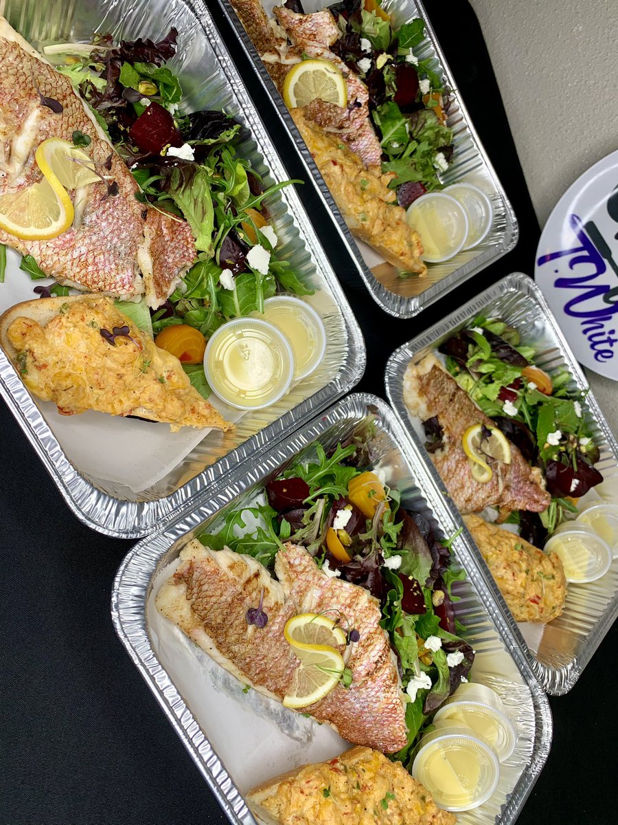 trewhite_'s tweet photo. Seared Red Snapper Filet
Roasted Beet Salad w/ Citrus vinaigrette
Crawfish Bread 
🦍👨🏽‍🍳 #privatechef #houstontx #houstonchefs #foodie #foodlover #foodporn https://t.co/WAUCdn5Xr2
