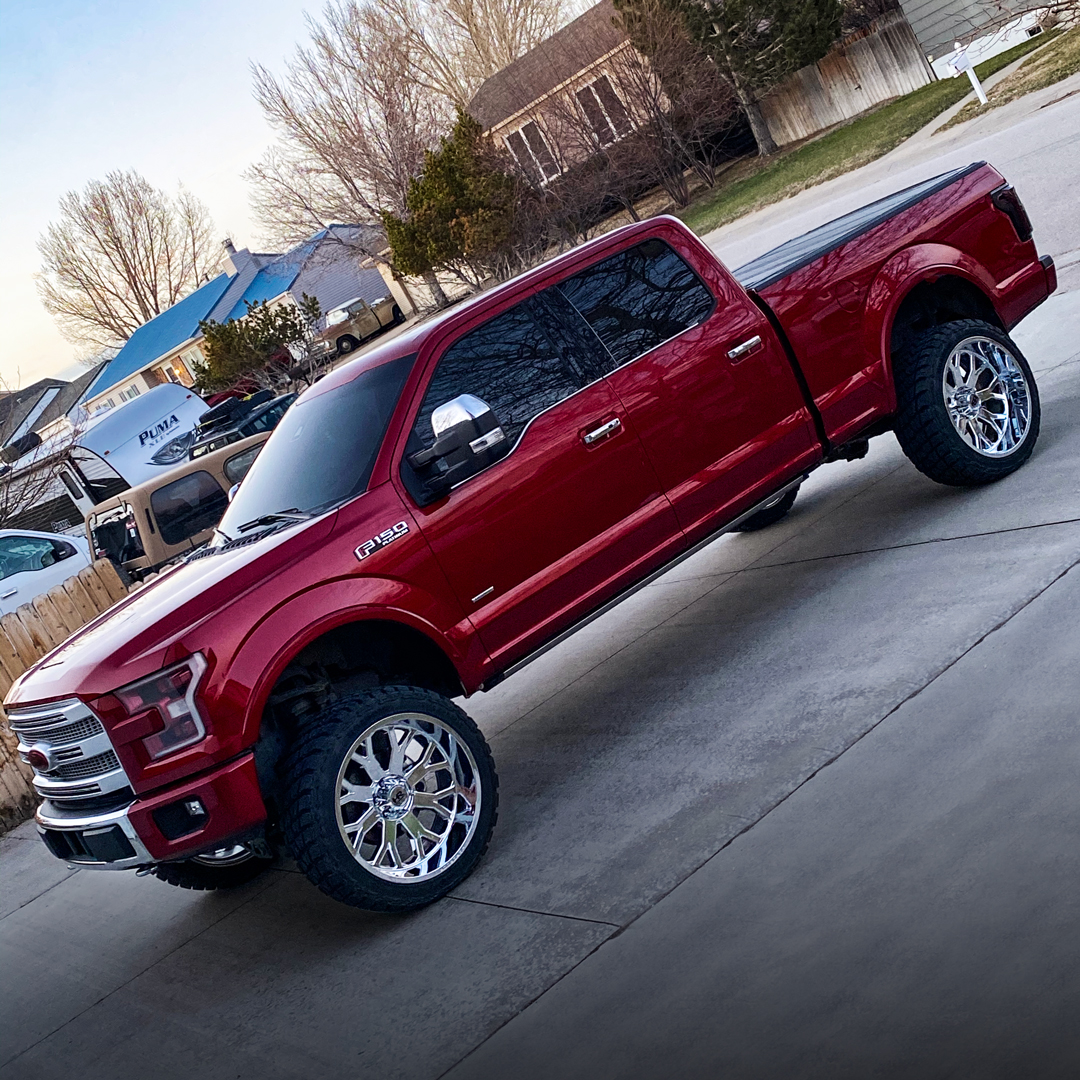 hardrockoffroad's tweet photo. Platinum F-150 goes hard on Chrome 24x12 H504 SLAMMERS!💪 #DriveItHard

#hardrockoffroad #hardrockwheels #hardrockoffroadwheels #24x12 #12wides #chromewheels #liftedtrucks #ford #f150 #fordf150 #f150platinum #truckstance #fordtrucks #f150nation #f150addict #liftedford #liftedf150 https://t.co/RDfNi8GubB