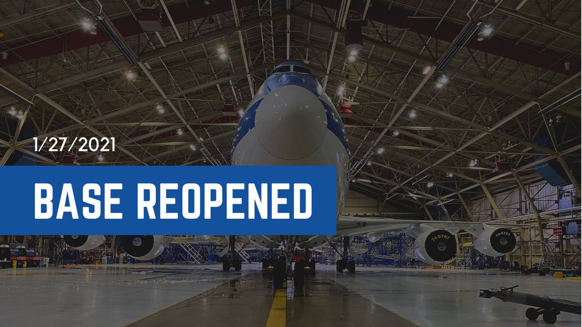 Offutt_AFB's tweet photo. All systems go... at 0001L https://t.co/biWv46AmLX