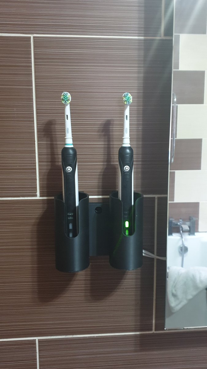 Michael81109480's tweet photo. Made this with my 3d printer and installed over the weekend @OralB #toothbrash #bathroom #3Dprinting #3dprinter #oralb https://t.co/M0dxJbNUeG