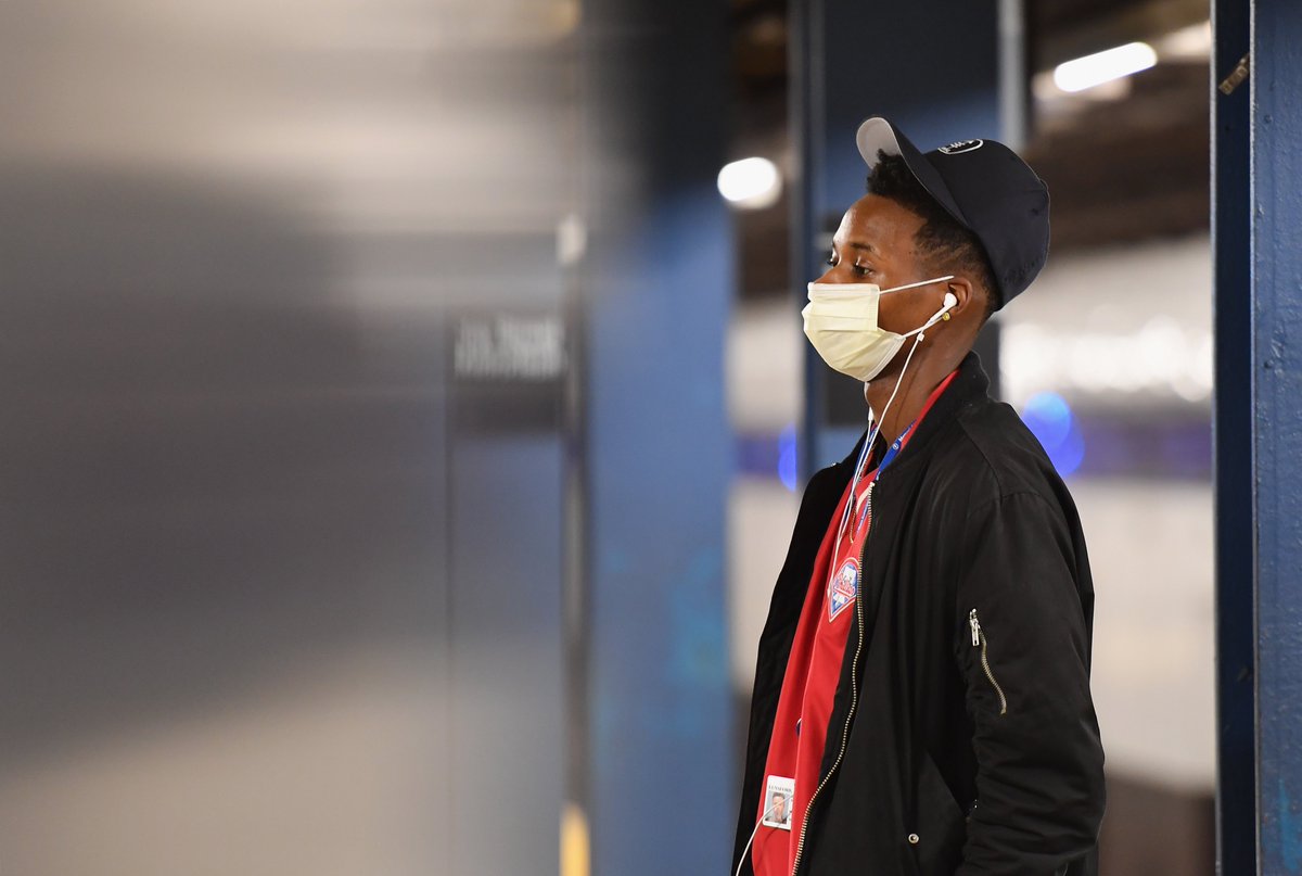 Signaling that disposable surgical masks are more effective than cloth ones — by changing official guidance — ought to be a priority for the new leaders.Removing shoddily made surgical masks from the market ought to be another one  http://trib.al/9gbqte3 