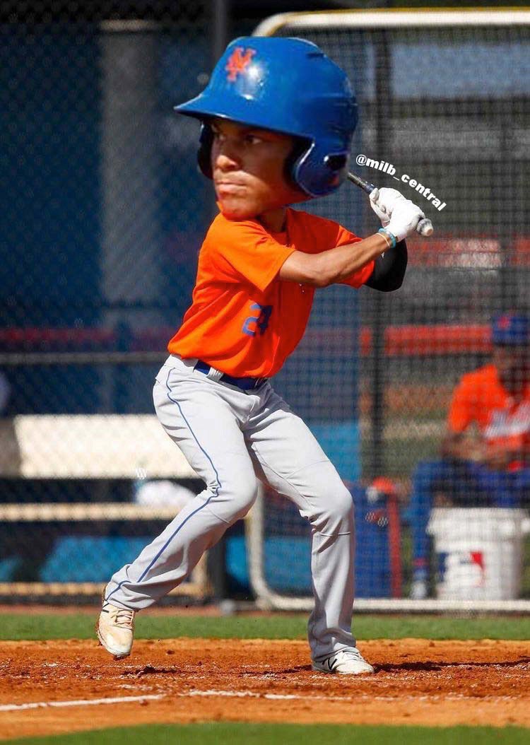 Blaine McIntosh with a MIGHTY HEAD! <a href="/blaine_McIntosh/">Blaine McIntosh</a> <a href="/Mets/">New York Mets</a>