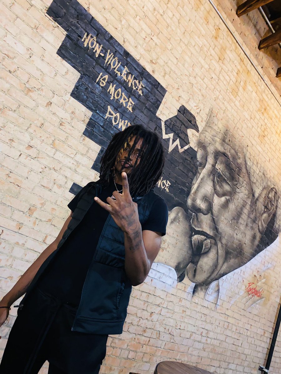 samazha's tweet photo. She Picked Up My Down Vibes🙅🏾‍♂️🥰💕 https://t.co/CxzLMn4QCl