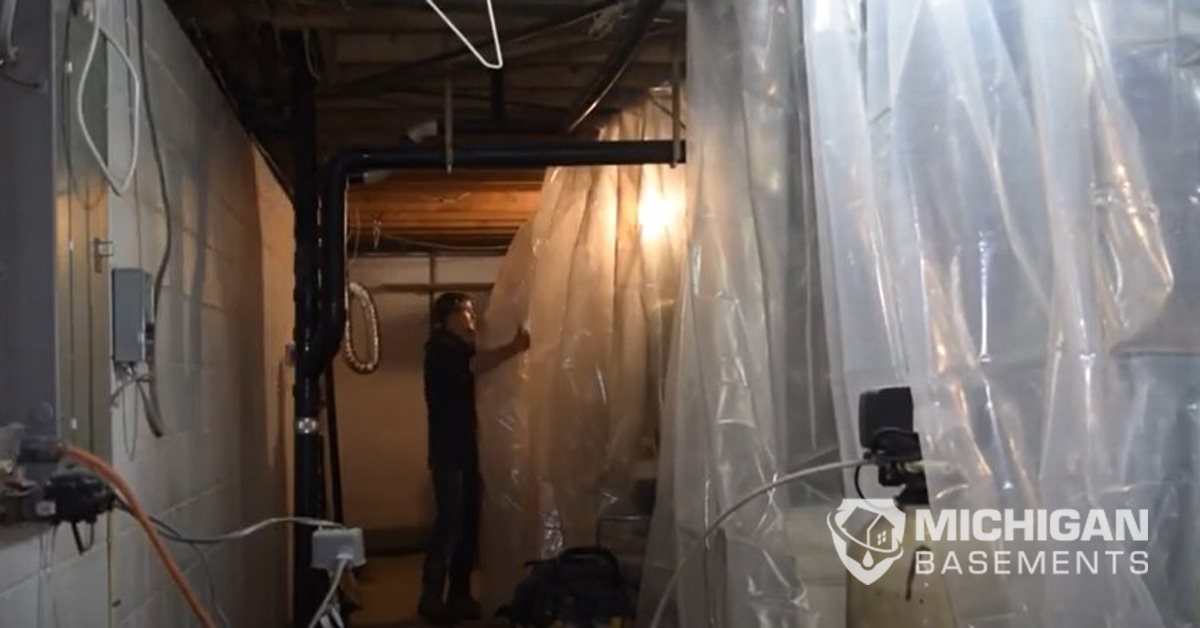 MichBasements's tweet image. Time to clean up after the job is done. #professional #clean #michiganbasements 

MichiganBasements.com