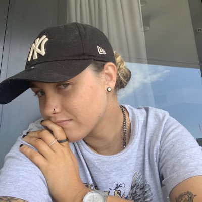 Shoe Lace 👟 tweet media