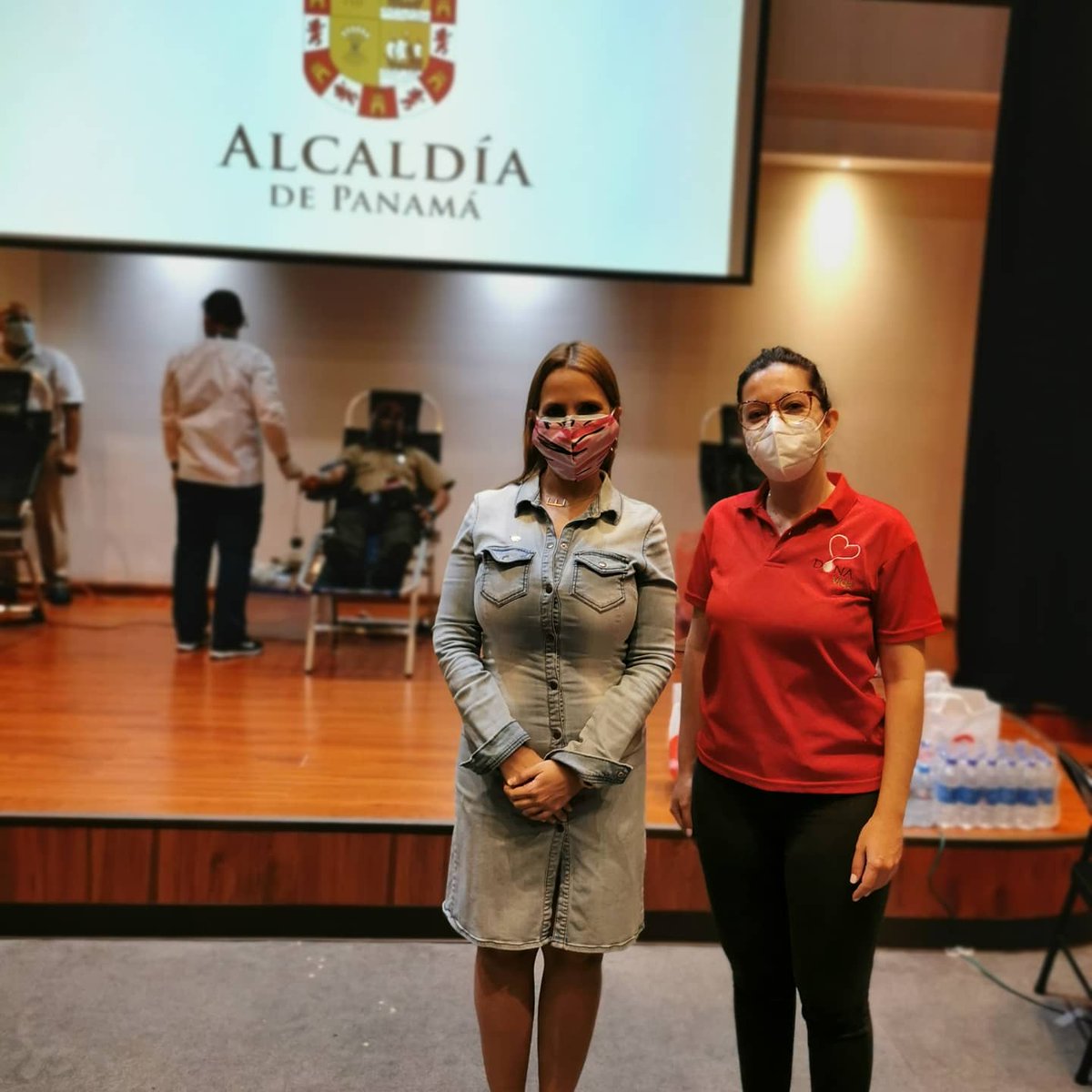 ofimupa's tweet photo. Gracias a todos los que nos apoyaron en esta 2da jornada de #donaciondesangre  junto a @donavidapanama y @Damas2030Pama

Gracias a los funcionarios de @panamamunicipio por su valentía e interés de apoyar a quien en su momento necesite este invaluable regalo de vida. https://t.co/nhuuk9kjf5