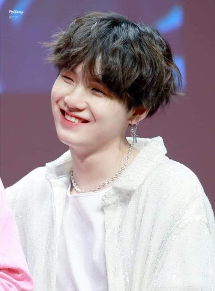 LeslieQ10796648's tweet photo. - Today is focused on Yoongi (#SUGA), the stream party does not have a specific schedule so you can join whenever you want. #StreamFor_Suga  @BTS_twt
#WeekendWithYoongi

🖇️https://t.co/bzv8LnSEsV https://t.co/n6eiB4Z7fr https://t.co/Hnciy69i44