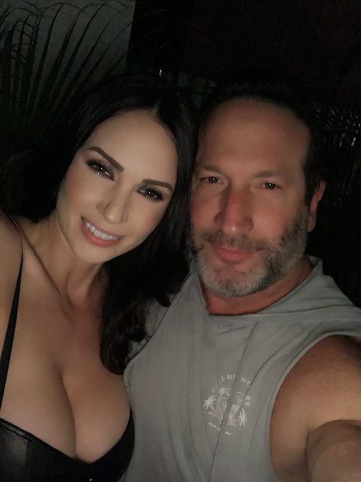 Austin area or Dallas area... that is the question (yes Michael &amp; I are considering relocating). Would<a href="/tag/themenights"class="tags"><span>#themenights</span></a>