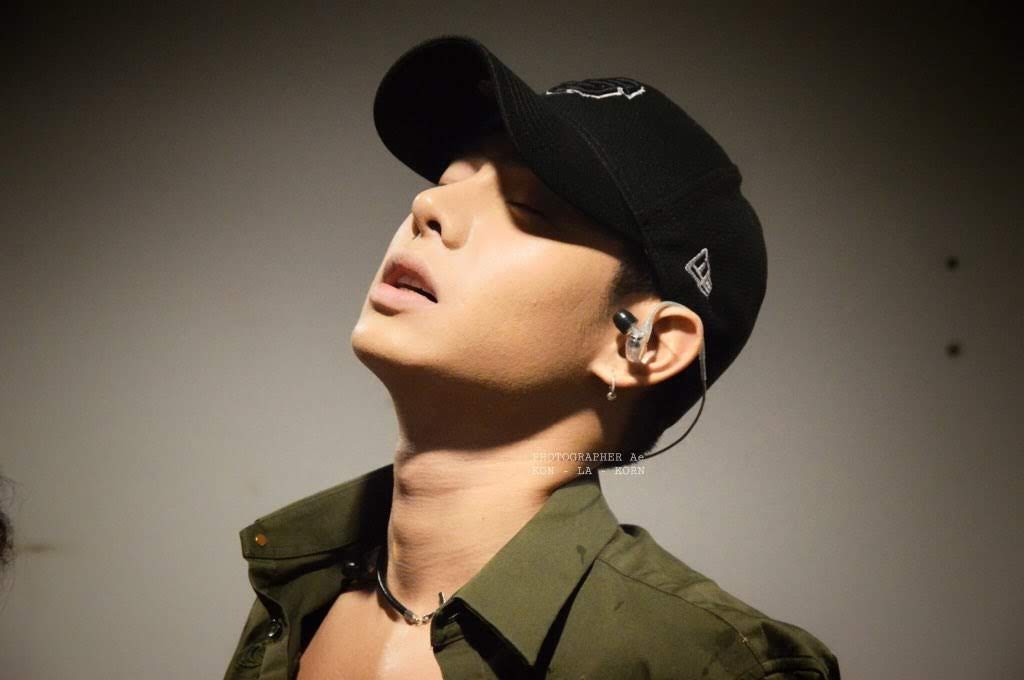 BForpalit's tweet photo. So sexy!!! 
เขียวนี้ทำไม sexy จัง 😳😳😳
@peckpalit 
#702สีเขียวเหนี่ยวทรัพย์
#มอร์นิ่ง702
#เป๊กผลิตโชค
#PeckPaLitChoke https://t.co/0fwXuOSeIQ