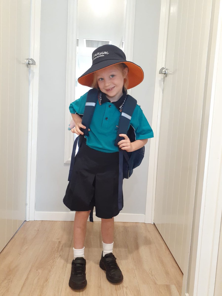 cerijanegray's tweet photo. It's 8.50am in Queensland and my five year old granddaughter has set off for her first day at BIG SCHOOL!
A momentous day โค๏ธ #Aussiekid https://t.co/KUb8E4reoH