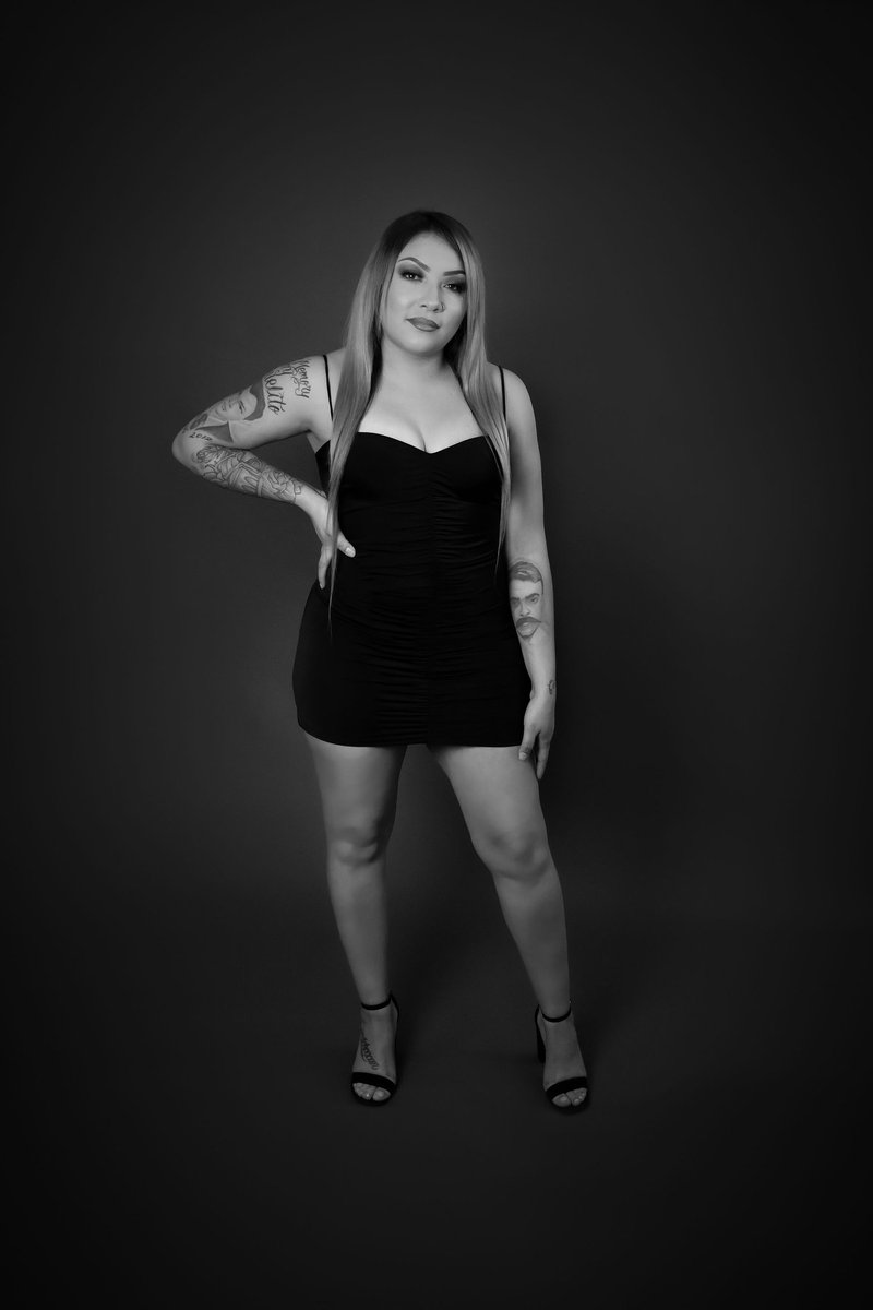 LizzethOrtega3's tweet photo. The confidence I didn't know I had! 💋🖤 VOTE for me ➡️➡️ https://t.co/YtuMm6vsxU https://t.co/TuPcofbmtU