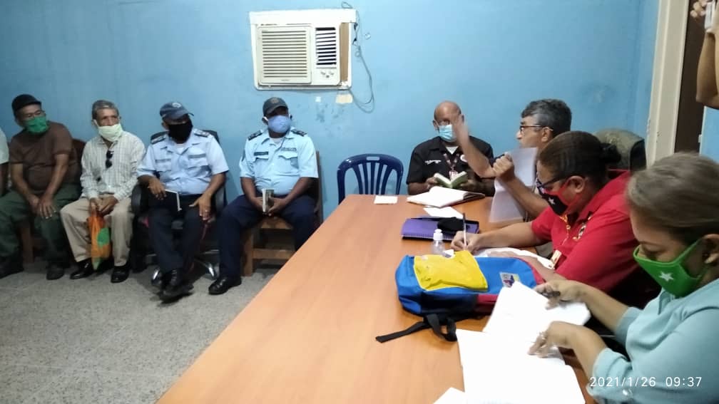 Defensoría del pueblo delegada de Amazonas participó en reunión celebrada en la Cámara Municipal de la Alcaldía del municipio Atures para tratar el aumento del pasaje por parte de las cooperativas de transporte público.<a href="/defensoria_amaz/">DEFENSORÍA DEL PUEBLO ESTADO AMAZONAS - VENEZUELA</a>