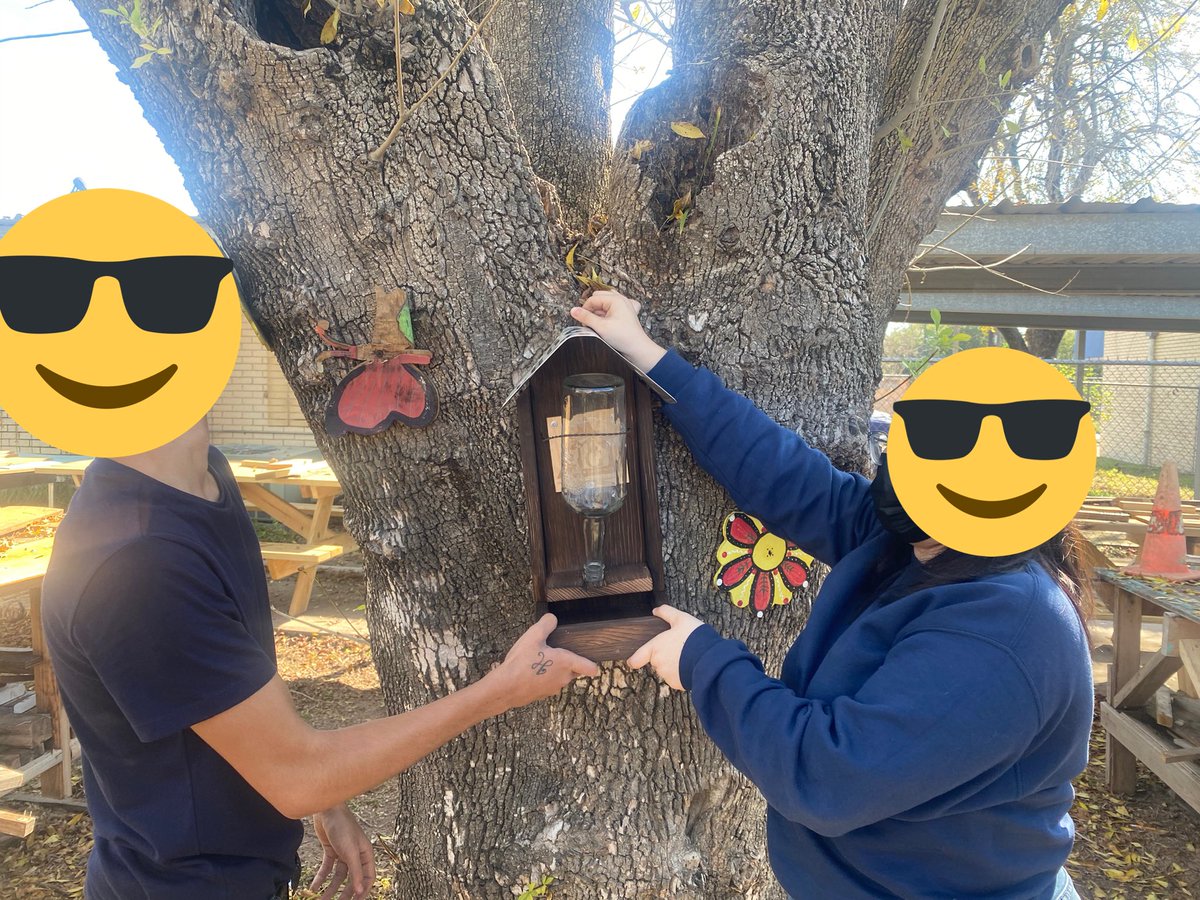 davidbarr777's tweet photo. Surviving this pandemic by doing what we love building stuff @igmcallen1 , @McAllenISD ,  this bottle feeder was created with all reclaimed material, old shelving material, glass bottle, with @davidbarr777 , @fcaranjo , @gutiexfer guidance. https://t.co/ameUPRSnb9