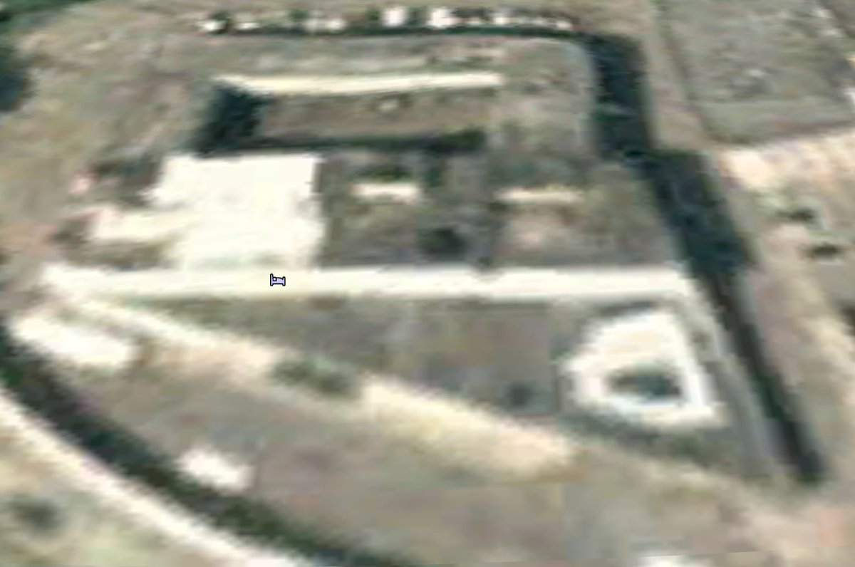 Something is in that same spot in November 2006, although the photo's blurry. It's the same shape, so I'm gonna call it a pool. 4/