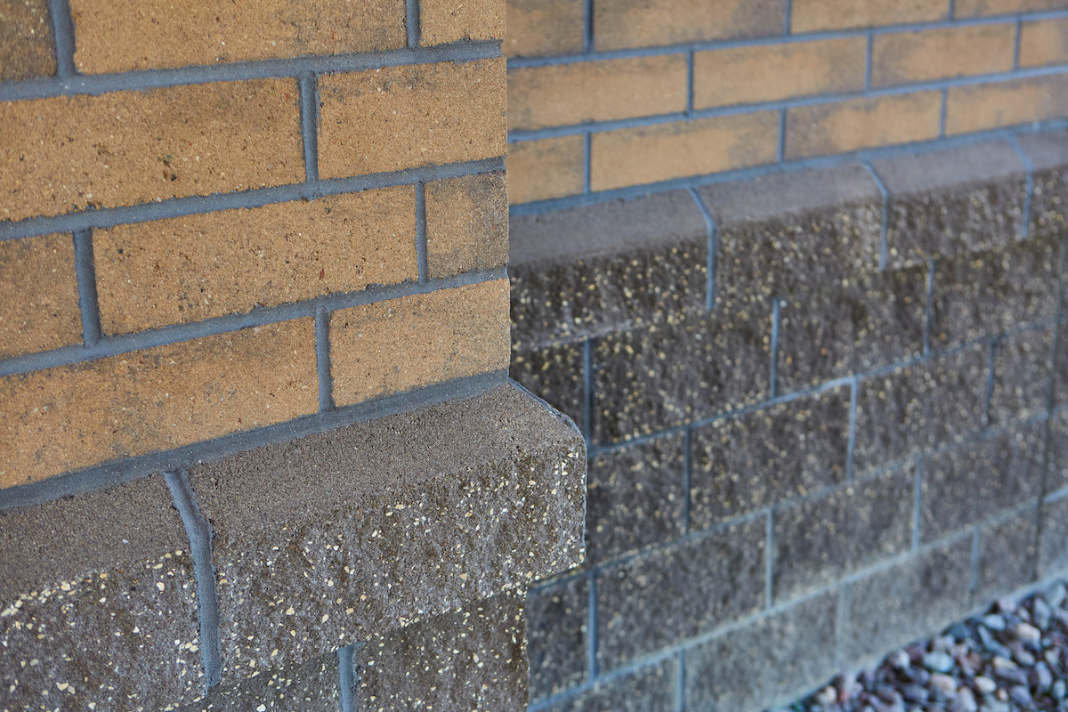 CountyMaterials's tweet photo. County Materials’ decorative Concrete Masonry Units are made with natural materials and post-industrial, pre-consumer recycled concrete, aiding in a low-impact manufacturing process.

https://t.co/nrxGhTU99H  #countymaterials #manufacturing #masonry https://t.co/qt48lCOhW7