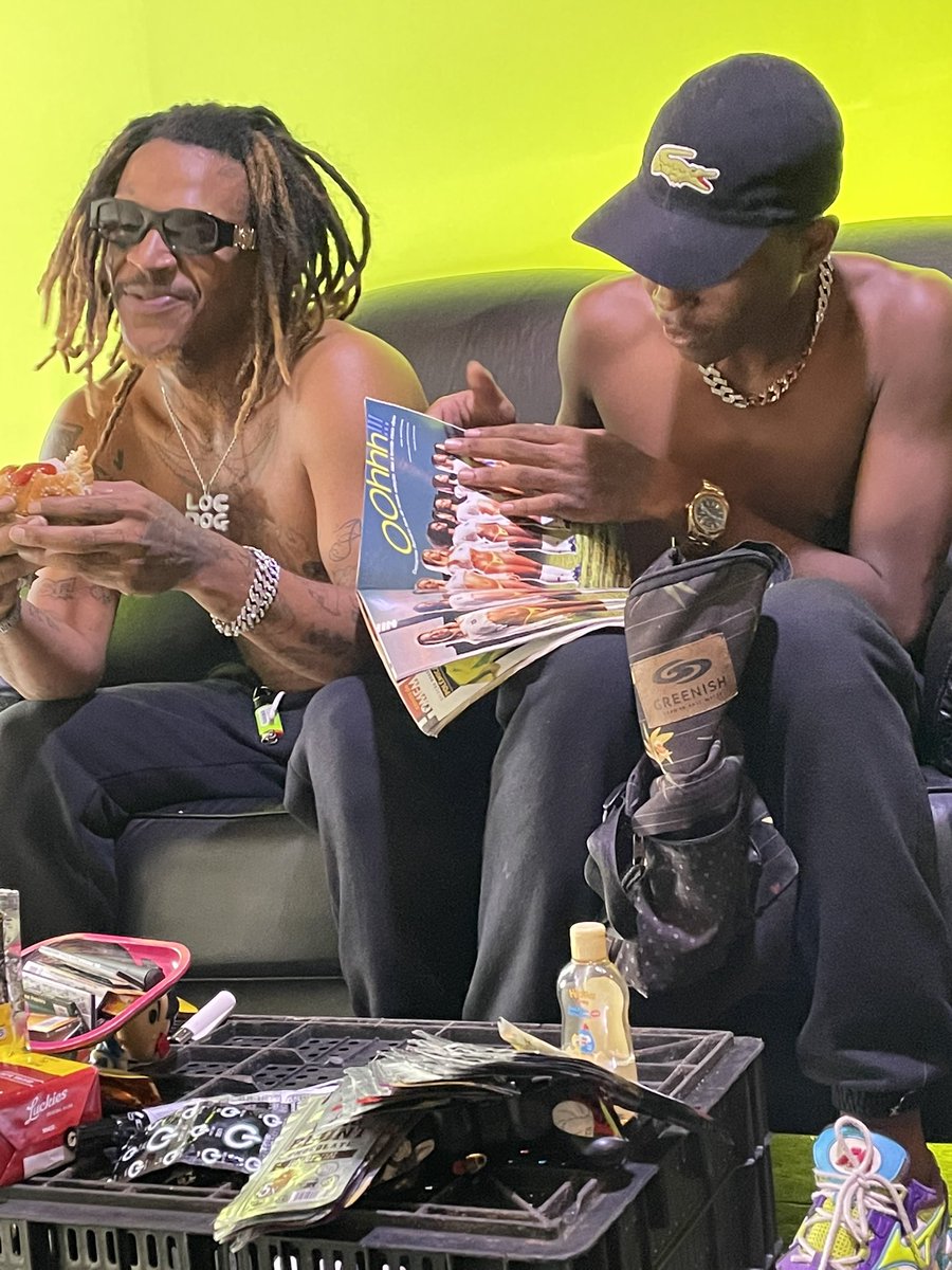 v_torugo's tweet image. Fotos que eh fiz hj do @AbbotSvg e do @LocDogsavage