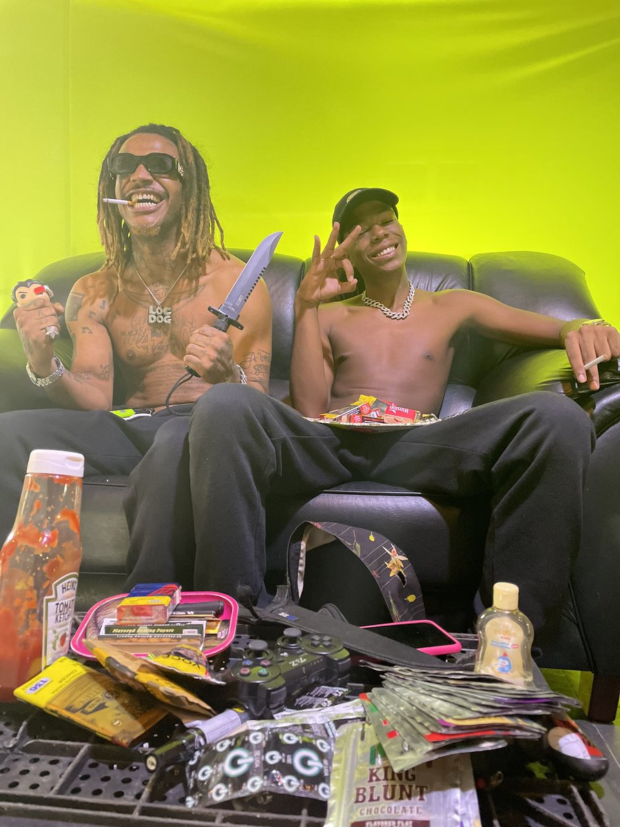 v_torugo's tweet image. Fotos que eh fiz hj do @AbbotSvg e do @LocDogsavage