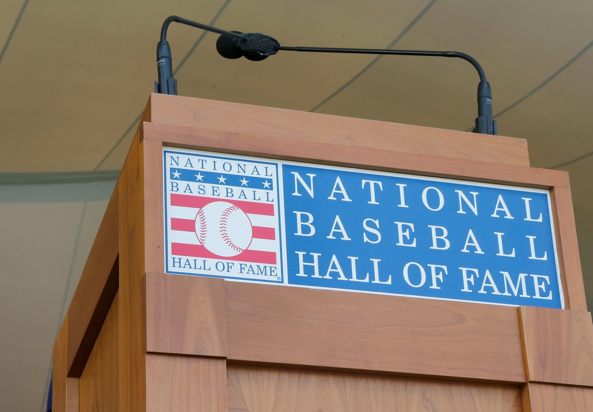 SInow's tweet photo. For the first time since 2013, nobody will be elected to the Baseball Hall of Fame this year.

Barry Bonds, Roger Clemens, and Curt Schilling will be on the BBWAA ballot for the final time in 2022. https://t.co/eRg5IcGI5k