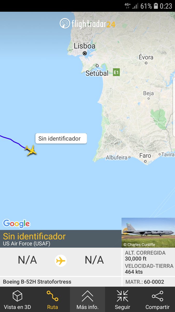 MilRadar's tweet photo. 🇺🇸 #USAF B-52H Stratofortress 60-0002 del #2ndBW acercándose al Estrecho de #Gibraltar donde se producirá el reabastecimiento https://t.co/zrpyPWTIJV