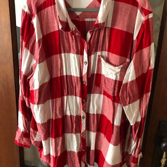FirstThankful's tweet photo. So good I had to share! Check out all the items I'm loving on @Poshmarkapp #poshmark #fashion #style #shopmycloset #maurices #colehaan #rue21: https://t.co/0YRiB6czeN https://t.co/SdQOdgxsQ7