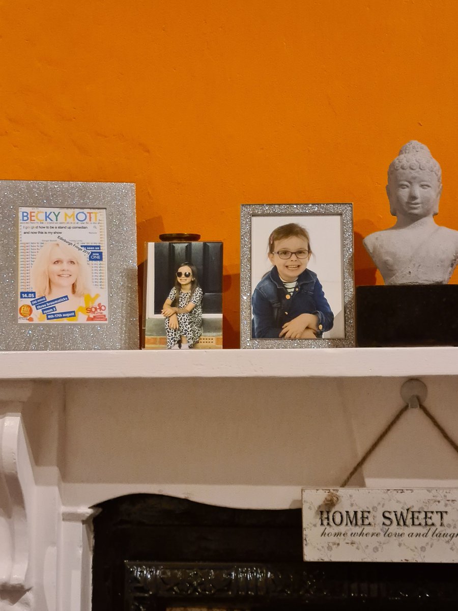 MottGotTwit's tweet photo. That's me in the corner
That's me in the spotlight
Near a religious statue 
(Also my niece) https://t.co/F3FqZRDJRN