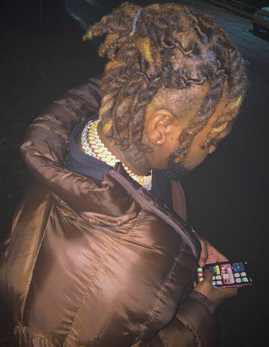 OfficialJARI617's tweet photo. Momma we gon be the hottest.

LOVE LOST Album out now. Link in bio
&amp;
“DANGEROUS” Music Video out now, link in bio

Thank you for the love so far 💫 Boston we up next 💔📈🇭🇹 https://t.co/1gKV6tyqfW