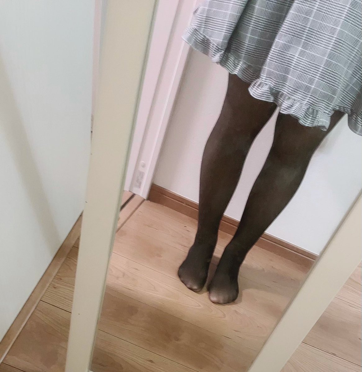おきあり エンタメライター على تويتر 圧倒的ミニスカ派なので 瑞姫ちゃん Mi Chibi32k のツイートで知った1200デニール裏起毛タイツ買ったら 最高すぎたわ 冬でもかわいい格好できるのに 寒くないって神 見た目ただのストッキングなのに ヒートテックかゆく