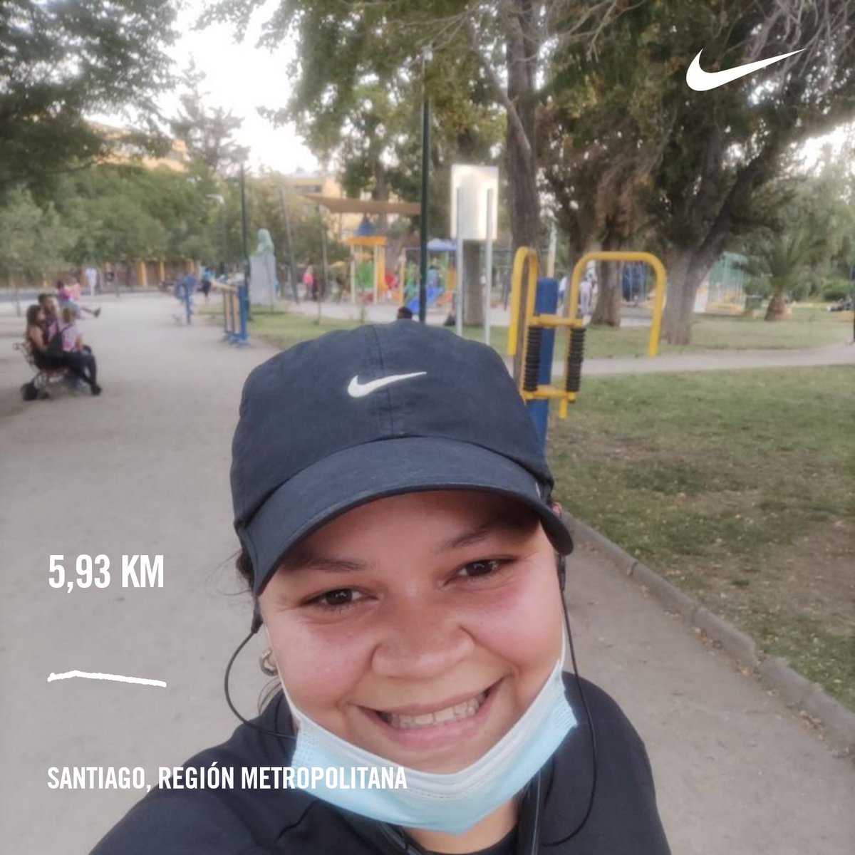 soyisazambrano's tweet photo. ¡Sigo que sigo, una vez más!

#Nikeapp no coincide con mi #SmartBand5 en cuanto a los Km pero mi cuerpito les da la razón. https://t.co/jAiUhrWhLQ