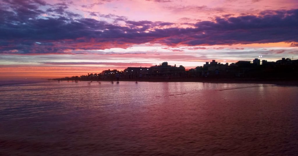 Pinamar_ok's tweet photo. Atardecer Mágico en Pinamar.
#Pinamar #RespiraPinamar #CiudadJardin https://t.co/vs3Ug2jfaM