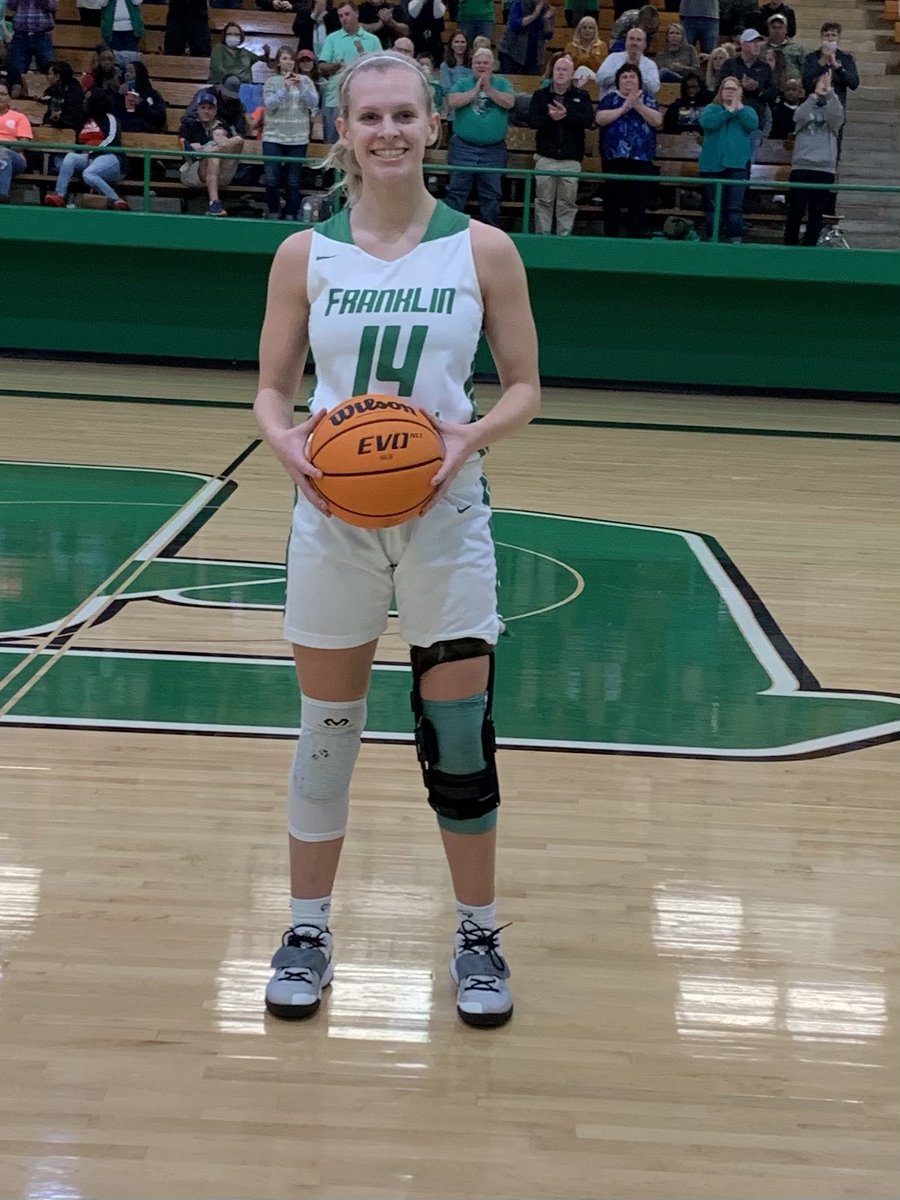 Love seeing our FCA leaders having success on the court. <a href="/bailee_14_/">Bailee Breedlove #14</a> scored her 1,000 career point tonight! Big congratulations Bailee! #greatdaytobealion #fchs #1000