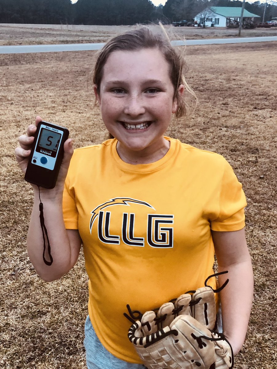 SassyGoff2027's tweet photo. New personal best over arm!! 51 mph!  Ready to start my season and hit the dirt!
#LLGstrong ⚡️💪🏻
@BrunoGodwin6 https://t.co/nYJm1aL26J