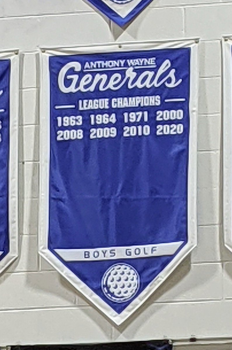 AW_Golf's tweet photo. Banner in gym is now updated. #NLLChamps https://t.co/P8EwmUWAnr