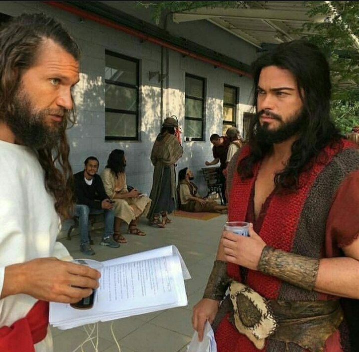 Aaron_Hebreo's tweet photo. Gracias por acompañarnos en este capítulo de #MoisesTVN, por la alta sintonía y por hacer de #LaMaldadDelRey TT6
¡Nos encontramos mañana!
Shalom https://t.co/Sx006VwwUU