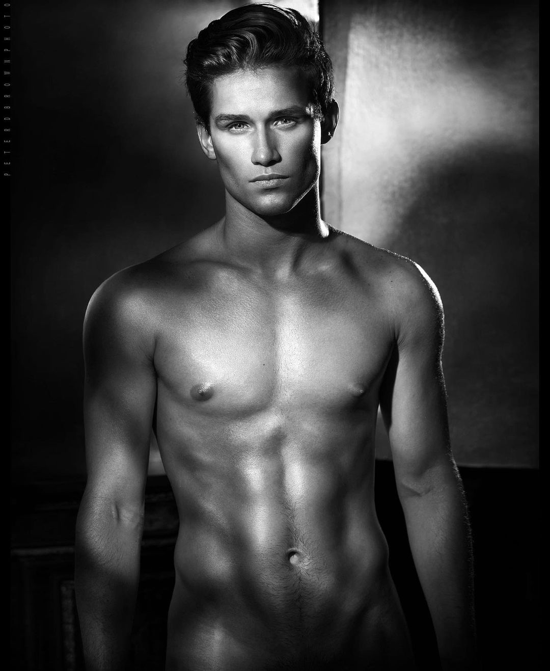 EssomZxXcAEauYc?format=jpg&name=large