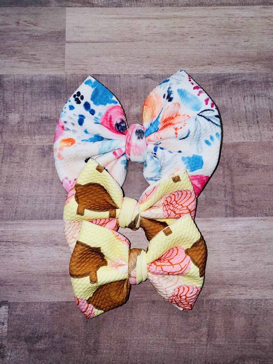 crodriguez71417's tweet photo. $5 clearance bows @bowsbyamorie  💗💗 https://t.co/kF0bMS1EHM