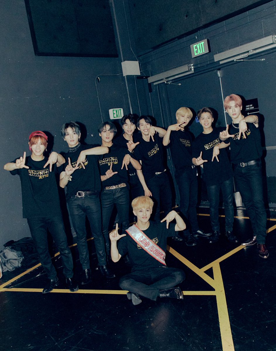 25Uti's tweet photo. Happy 127 day 💚💚💚💚#NCT127_FirstLove https://t.co/Zr9g62TuIh