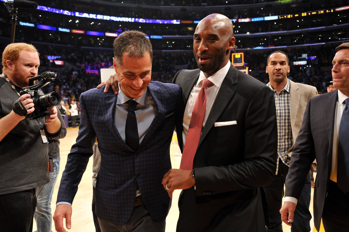 Magic Johnson says Kobe Bryant would love the Lakers team that Rob Pelinka built this season.
"I always give him little notes that say, ‘Kobe is looking down on you, man, saying he’s happy and he’s proud of you.’" https://t.co/uRywMmpx6y https://t.co/7dKZ02PuIG