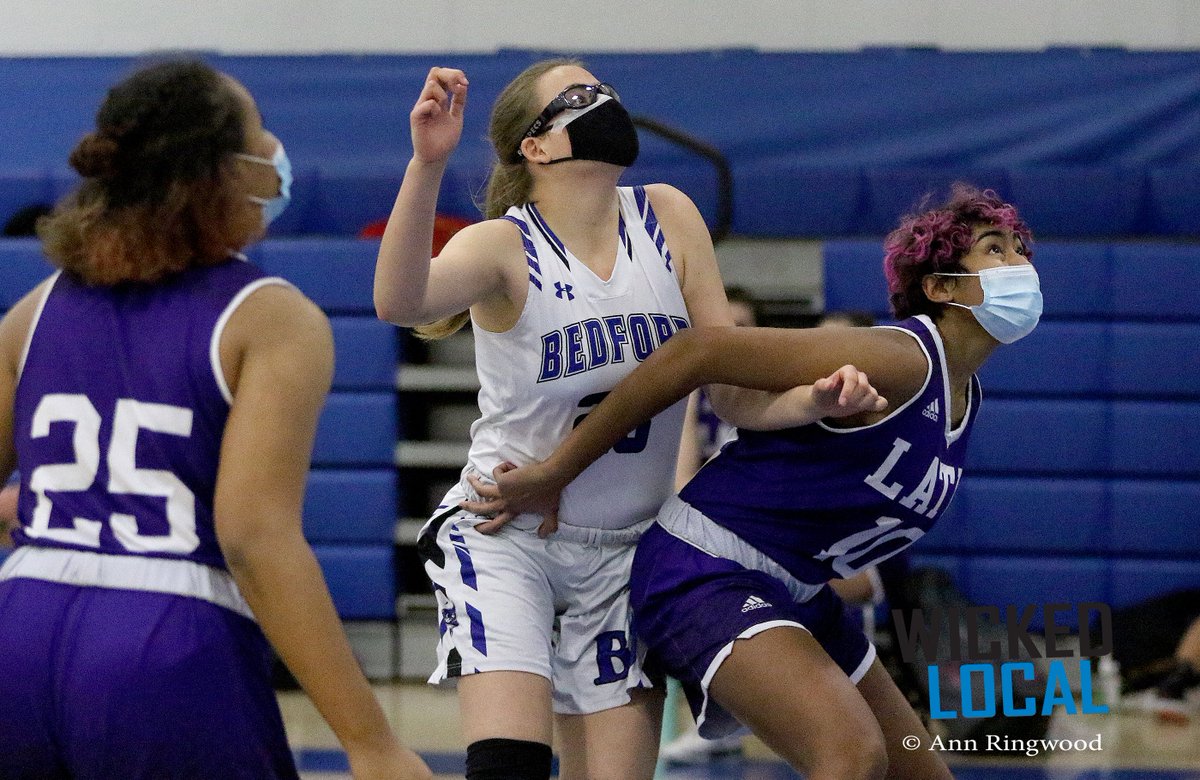 WL_Ann's tweet photo. Decisive win for #BedfordHighSchool girls basketball! They beat #BostonLatin 44-24 at #BHS @BedfordBucs @BedfordMAGov @BHSBucsParents @bhs_galante @BedfordMinutema PHOTOS: https://t.co/UkFaoVCUDa https://t.co/29bR5DdeBp