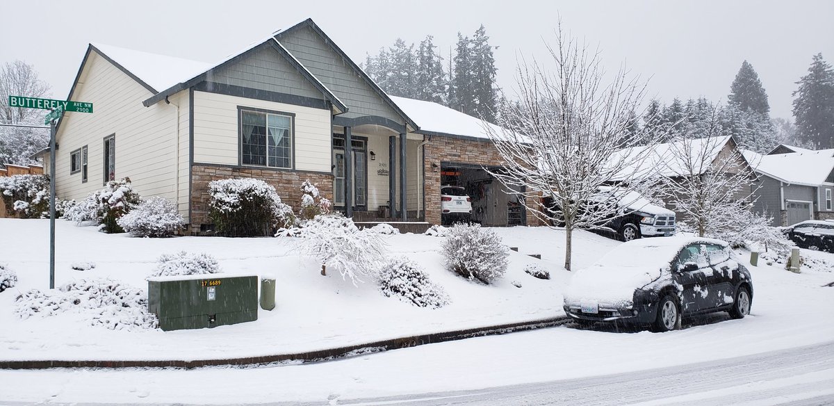 TimNokes1's tweet photo. @NoraHartPdx @fox12oregon West Salem Hills. https://t.co/vsxy346yBF