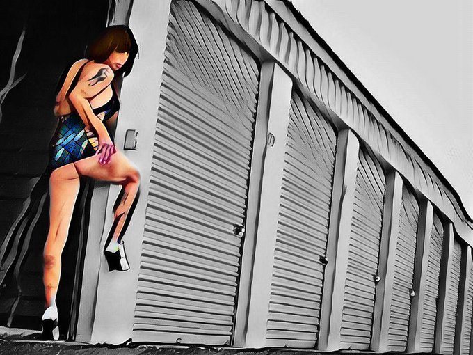 Storage Wars my ASS 💯 I had to run to my storage today &amp; while no one was around 😇😇 See the #public #photos<a href="/tag/photos"class="tags"><span>#photos</span></a><a href="/tag/public"class="tags"><span>#public</span></a>