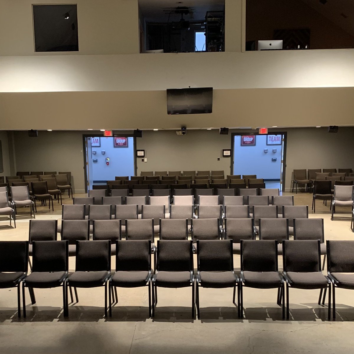 Redemption_City's tweet photo. We’re praying for every student who will fill these seats tomorrow night at Student City XL. If you have a 6th-12th grade student this will be a night they won’t want to miss! Will you pray that this is a night where God is honored, the gospel is proclaimed and lives are changed? https://t.co/AQhAQkvOV0