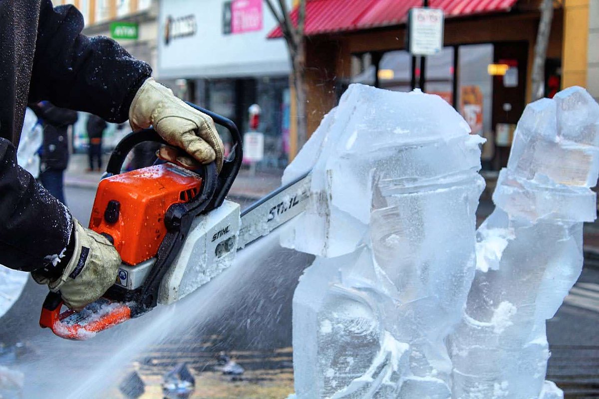 NBCityCenter's tweet photo. Thanks for the support New Brunswick 💖💖

@downtownnj recognized our lovely city as "Winning Winter" with help from our many sponsors, support teams, local businesses &amp;  all of you who showed support online &amp; in-person! 

Video &amp; Article: https://t.co/t4cLwdLjyw https://t.co/0alx3hmaxZ