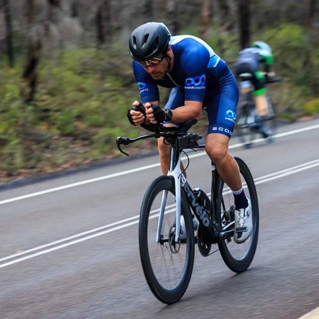 Another custom kit looking fast on the road! 🚵

Looking good #WardCoaching! 

#customkit #triathlon #ironman #lifeontheroad