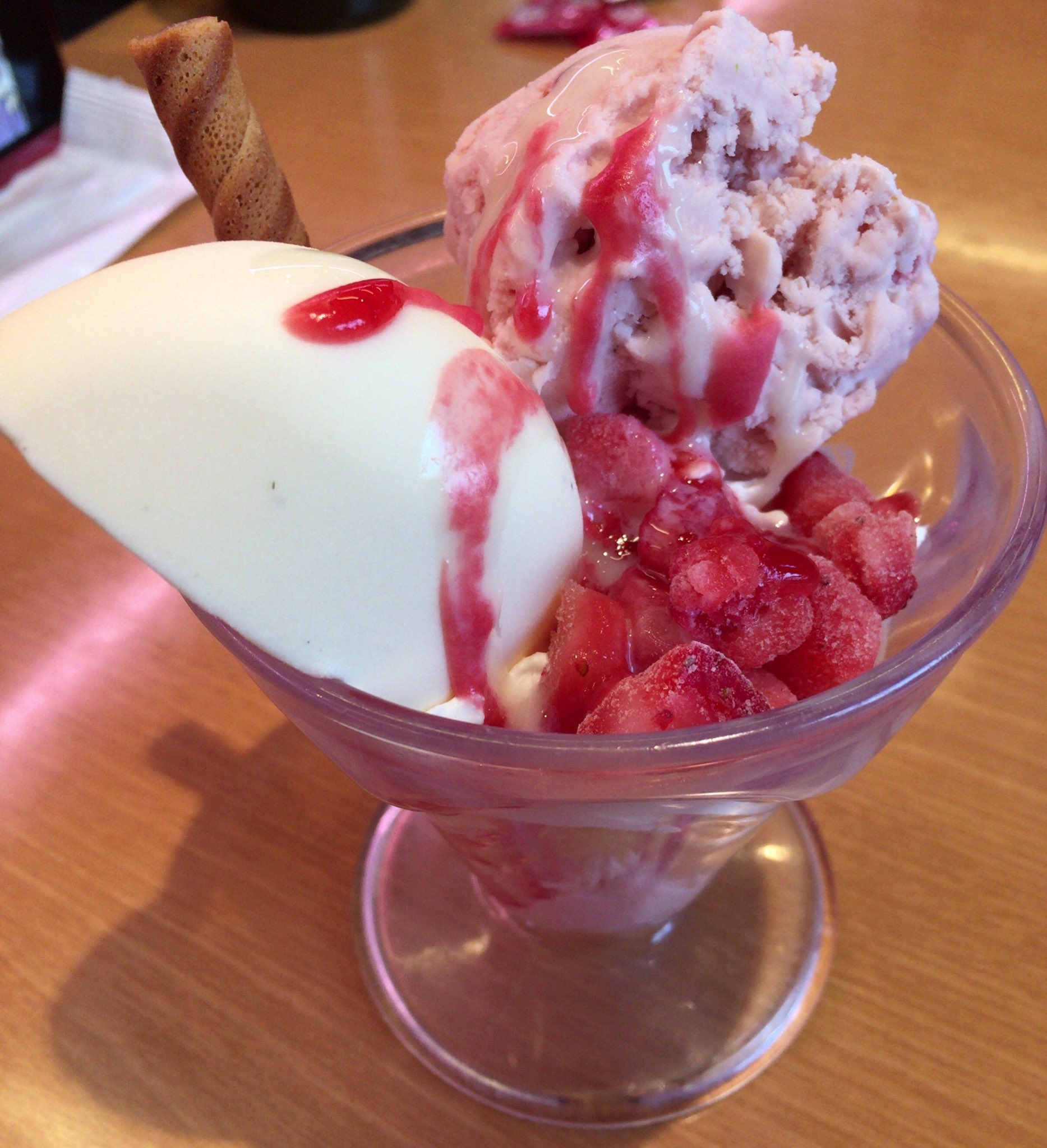 豪めん盛岡南店 今日のお昼はスシロー でかいホタテが100円で美味しかったです 画像はいちご練乳パフェ 豪めん盛岡南店 今日のお昼はスシロー でかいホタテが100円で美味しかったです 画像はいちご練乳パフェ