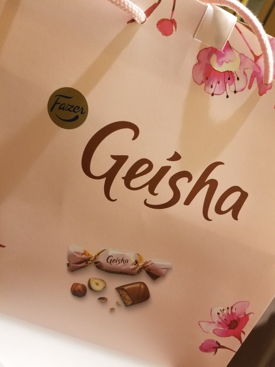 ものづくりユニットliquid على تويتر 池袋ショッピングパークでのポップアップ期間を終えおやすみ1日目 昨夜の売り場転換でお会いした 北欧雑貨 さんでお買い物 フィンランドのチョコレートって食べたことがなくて 食べるのが楽しみです 日本初上陸の