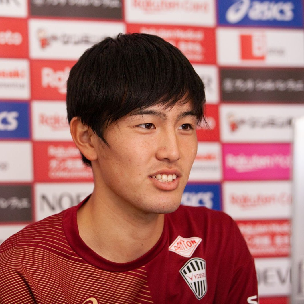 朝日新聞サッカー担当 ヴィッセル神戸 昨季途中から特別指定で加わったmf 櫻井辰徳 選手は正式に加入し もう練習生じゃなくて 全員がライバル 名前の由来は 父が好きだったプロ野球巨人の原辰徳監督 １８歳が目標とする選手は先輩の 山口蛍